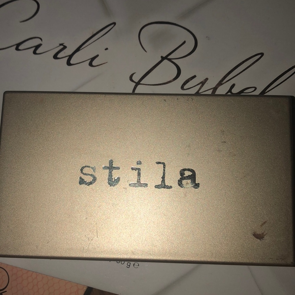 Stila contour